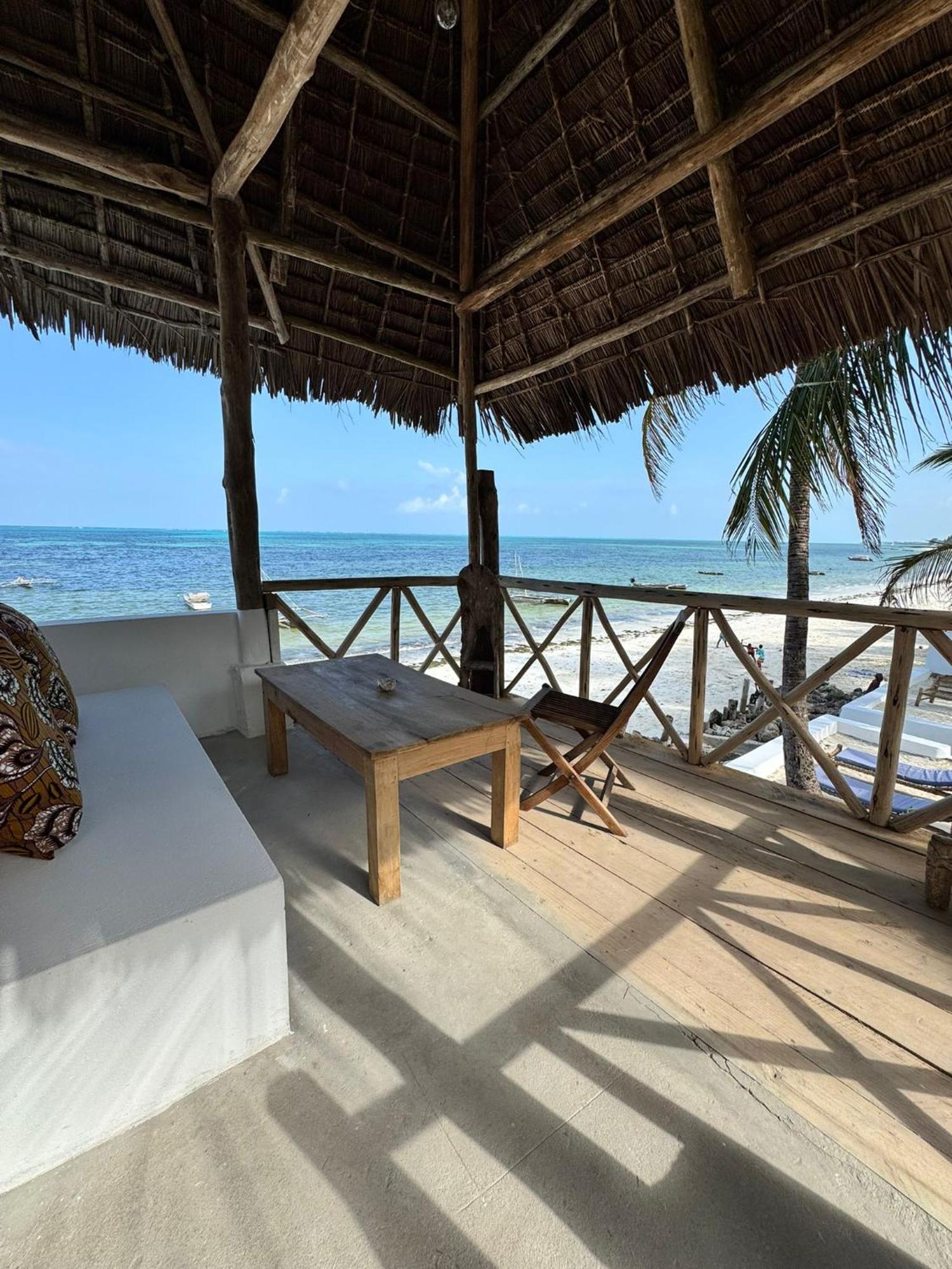 Mango Beach House จัมเบียนี ภายนอก รูปภาพ