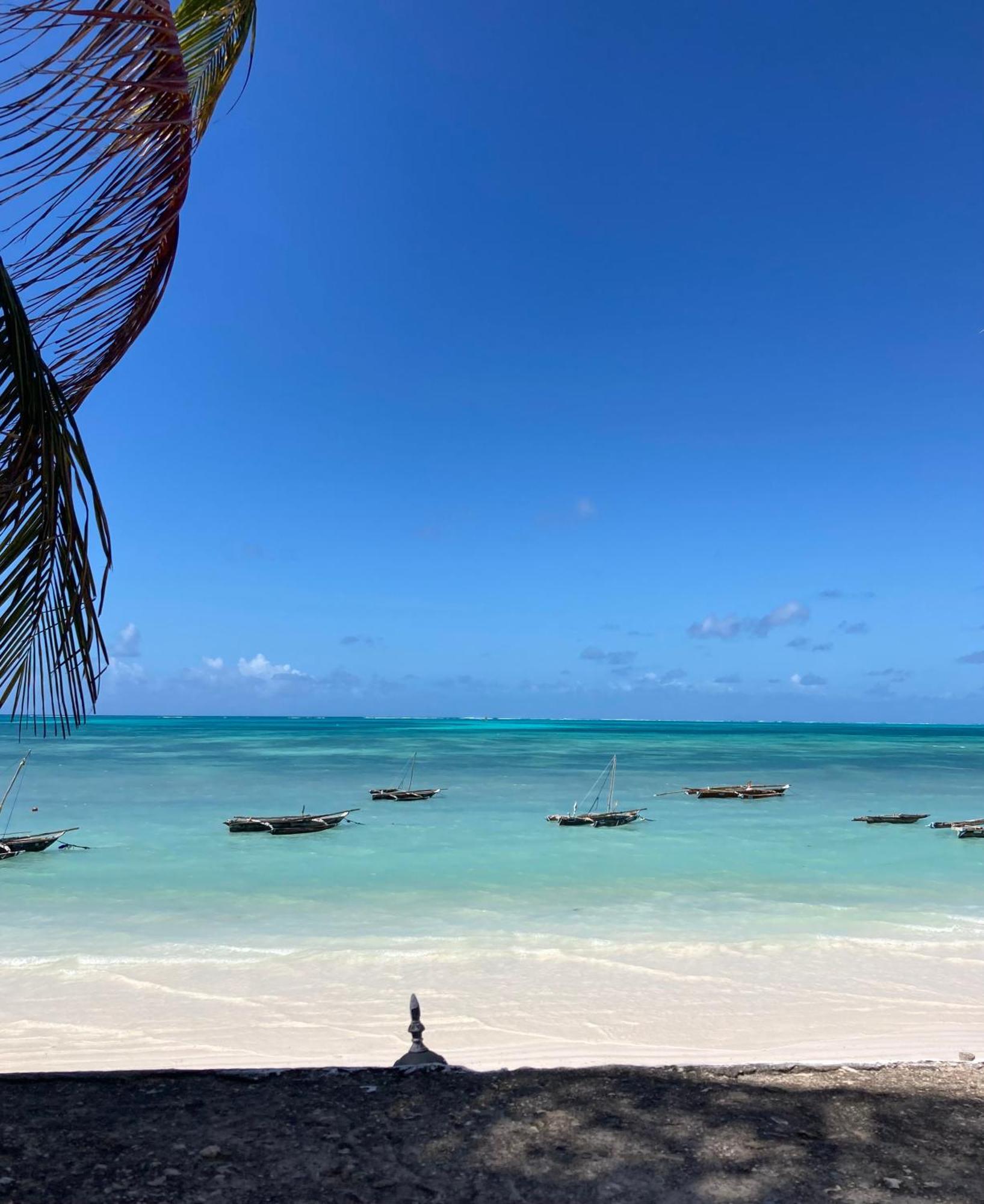 Mango Beach House จัมเบียนี ภายนอก รูปภาพ
