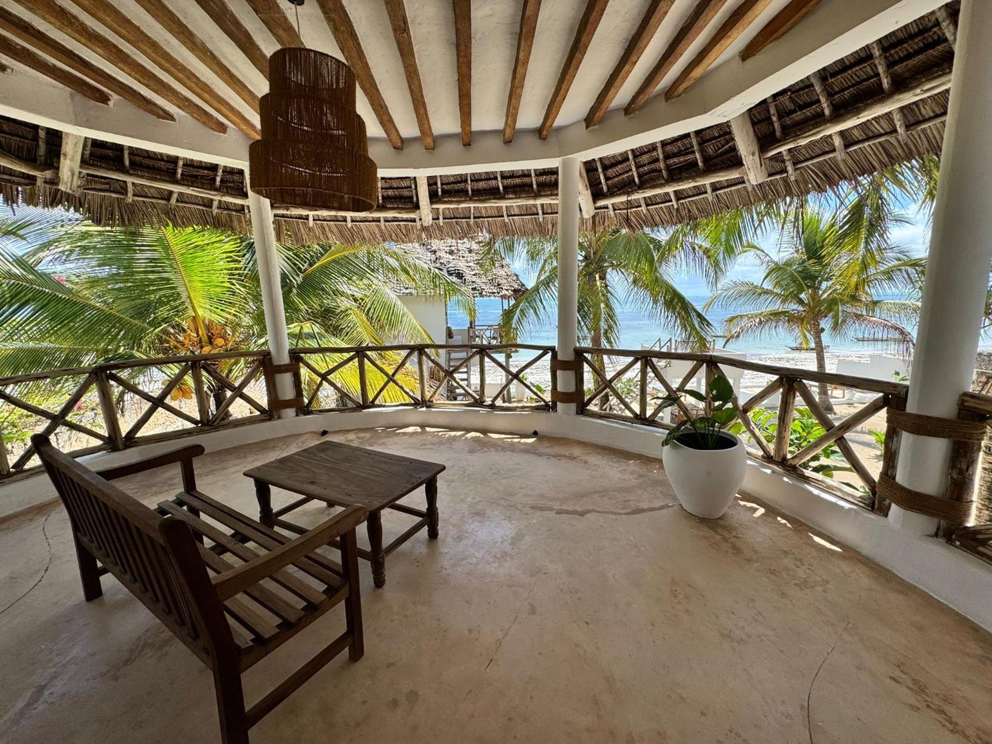 Mango Beach House จัมเบียนี ภายนอก รูปภาพ