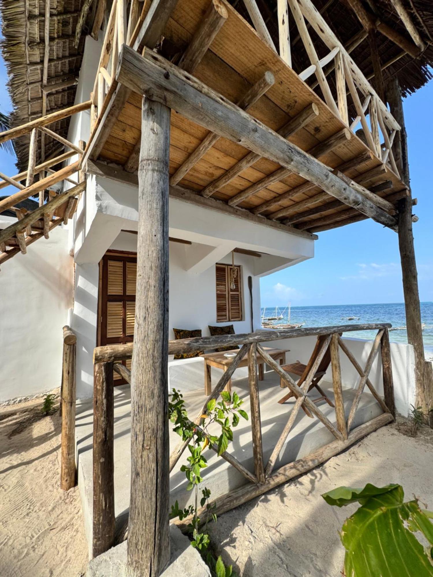 Mango Beach House จัมเบียนี ภายนอก รูปภาพ
